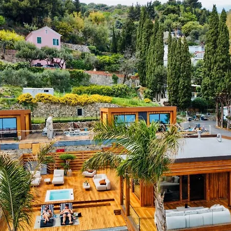 Ξενοδοχείο με διαμερίσματα Baba Residences 4*