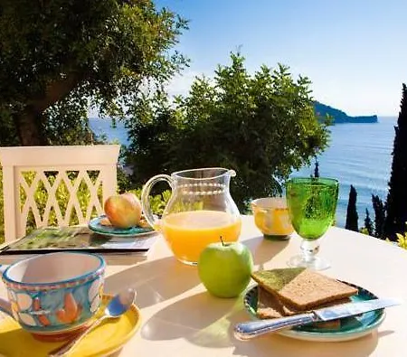 Ξενοδοχείο με διαμερίσματα Baba Residences Αλάσιο