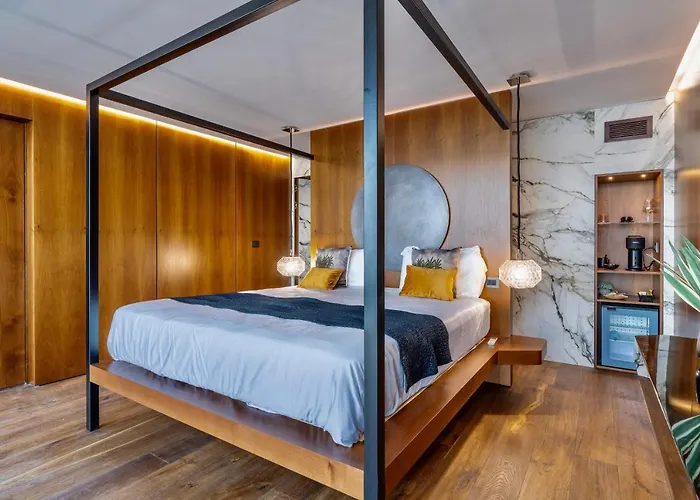 Baba Residences 4*